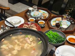 -龙悦湾酒家·八阵鱼生·渔人码头店