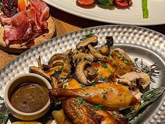 -Osteria Garden 生蚝花园餐厅(原进贤路店)