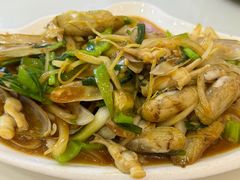 -覃记海鲜美食餐厅