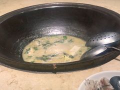 -陈大锅·岳阳鱼馆·地道岳阳菜(美食街店)