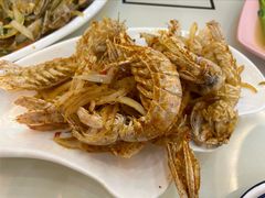 -覃记海鲜美食餐厅
