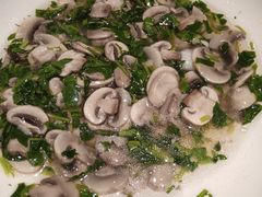 荠菜虾仁烩蘑菇-上海人家花樣年华(虹口龙之梦店)