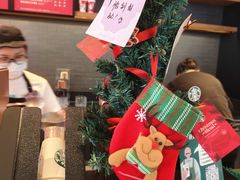 -星巴克臻选(莘庄仲盛店)