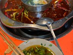 -周幺妹重庆老火锅(银泰城总店)