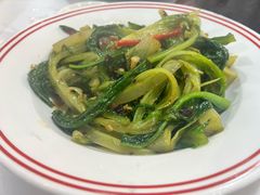 -明本湛江鸡•海鲜小厨(陈家祠店)
