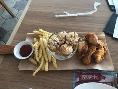 -必胜客(巴沟店)