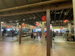 -东海岸人工湖美食村