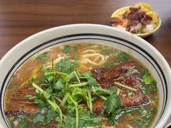 -小马牛肉面·牛骨熬制(南京博物院店)