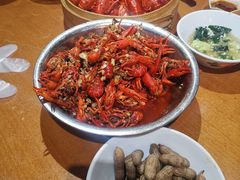 -琥珀老六龙虾(四里河店)