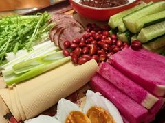 -鸽舞笙平金牌烧鸽子·融合菜(鲁谷店)
