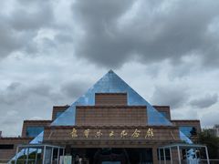 -上海市龙华烈士陵园