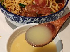 -镇南锅盖面馆(解放路店)