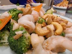 -奕景酒家· 专注大连海鲜30年(星海广场店)