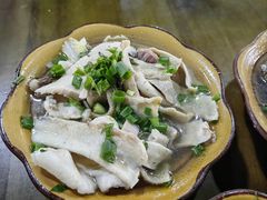 -小杨翘脚牛肉