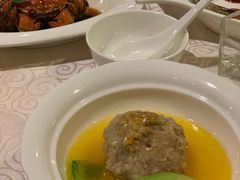 蟹粉狮子头-杭州香格里拉·香宫中餐厅
