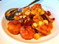 宫爆明虾球-喜悦烤鸭·新京菜(王府井店)