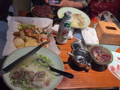 -八月美食小馆(银泰城总店)