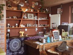 -一米阳光咖啡店(百通尚风尚水店)