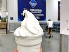 原味酸奶冰淇淋-山姆美式餐吧(西溪印象城店)
