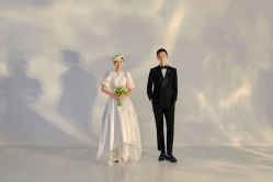 点击看大图 -挪娅婚纱摄影皇家会所