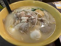 -谭仔云南米线(粉岭车站路店)