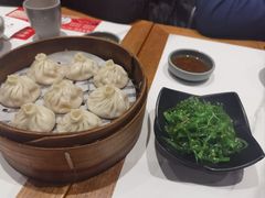 -馋三尺蟹粉小笼(人民广场店)