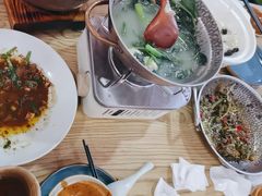 -吃饭皇帝大土家民族菜(正大广场店)
