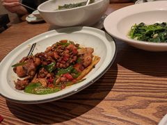 -佬湘楼·27年湘菜(天河都市广场店)