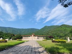 -蟒山国家森林公园-停车场
