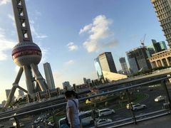 -陆家嘴空中步行连廊