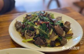 Dried Beef Stir-fried with Celery