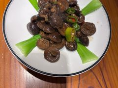 -房县土本味土鸡汤特色餐厅(沌口店)