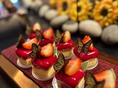 芝士蛋糕-咖啡苑自助餐厅·中国大饭店