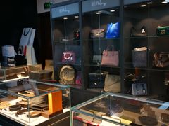 -用真奢侈品名表名包回收中心(朝阳万达店)