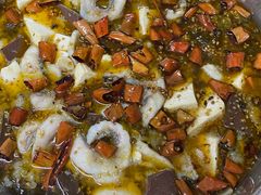 酸菜鱼-黑皮酸菜鱼(绣花巷店)