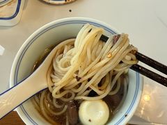 -邱芳粉店(迎宾大道旗舰店)