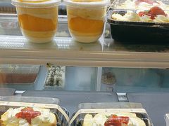 -焙丽拾光(麦凯乐直营店)