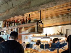 面包甜点陈列柜-仙峰天然面包(迎宾路店)