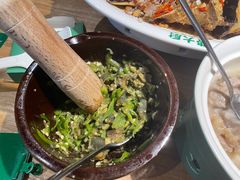 -费大厨辣椒炒肉(万家丽一店)