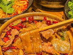 -有红鸡毛店·砂锅菜(抚琴夜市店)