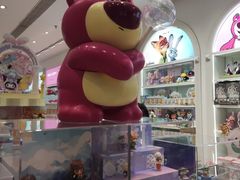 -名创优品(山东青岛华润万象城店)