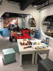-MINI MARS KIDS CLUB亲子家庭中心(长宁天山店)