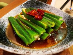 -港丽餐厅(来福士店)