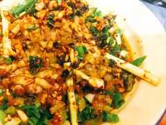 -拈签一笑黄牛肉辣卤串串