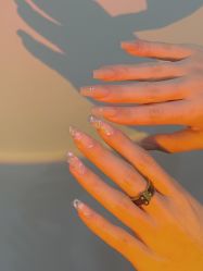 -初心纹眉洗眉·美睫专业店