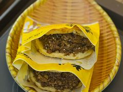 -穆得·老周家牛肉烧饼(普利街店)