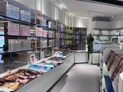 -一直娱POP研究所(万象城店)
