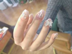 -J·花崎美睫美甲