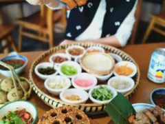 -包整·丝娃娃(一览甲秀楼风景店)