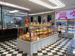 面包甜点陈列柜-味多美(江桥万达店)